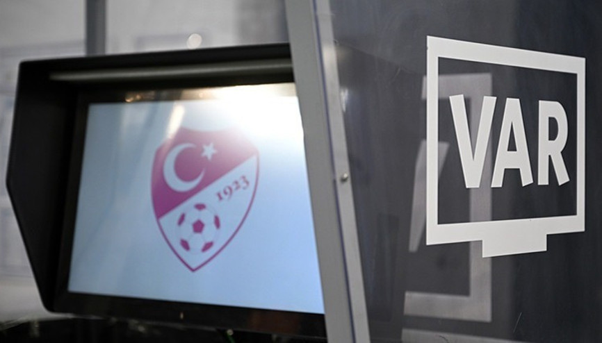 Süper Lig’de günün maçlarının VAR hakemleri açıklandı