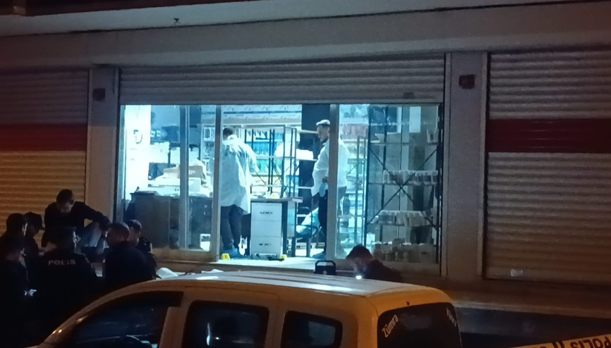 Batman’da alacak-verecek kavgasında kan döküldü: 2 ölü, 3 yaralı Batman’da alacak-verecek kavgasında kan döküldü: 2 ölü, 3 yaralı