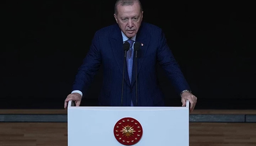 Cumhurbaşkanı Erdoğan: Milli değerlerimizi örseletmeyiz Cumhurbaşkanı Erdoğan: Milli değerlerimizi örseletmeyiz