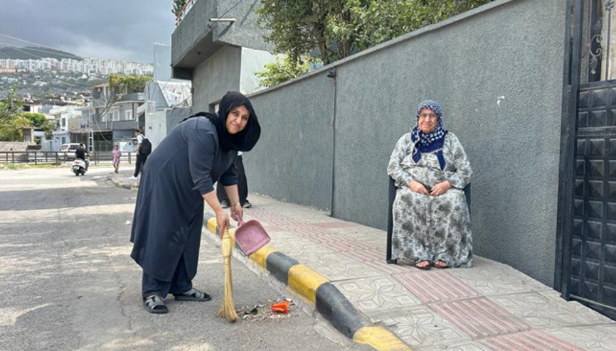 Annesi hastalanınca kendi yapmaya başladı 10 yıldır alışkanlık haline geldi