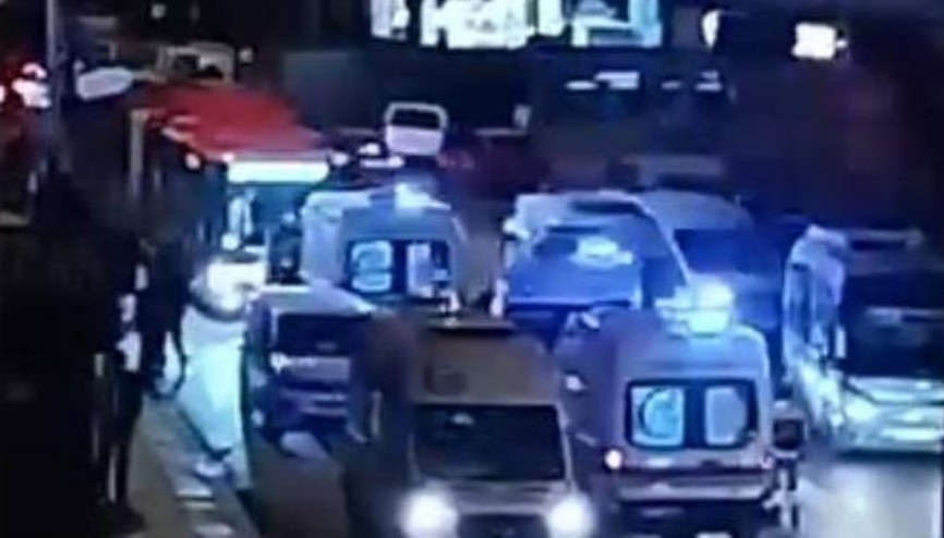 Ankarada otomobil durağa daldı, çok sayıda yaralı var