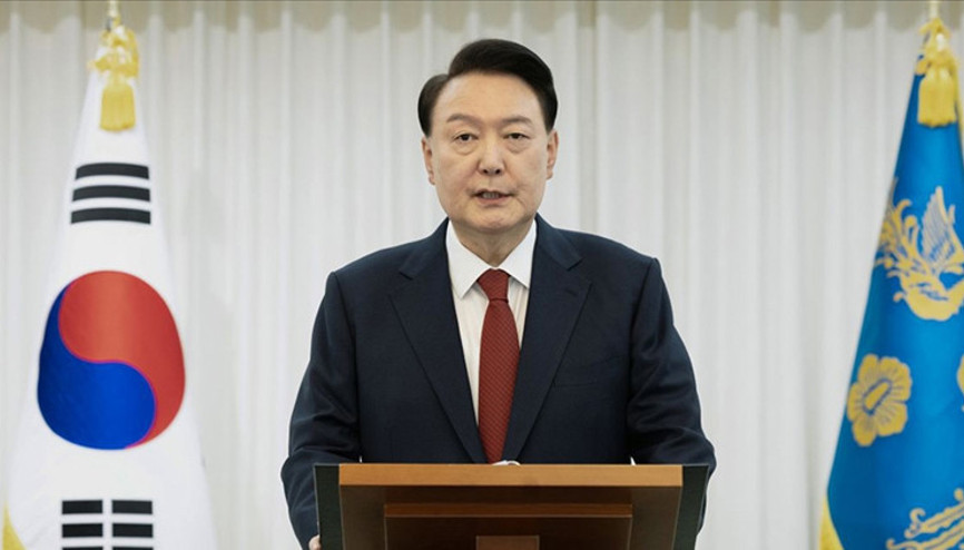 Güney Korenin eski lideri hakkında gözaltı kararı