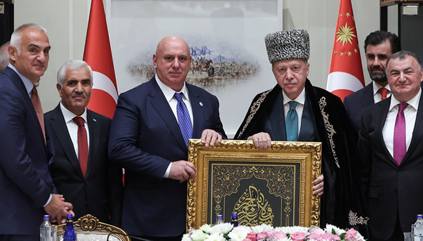 Cumhurbaşkanı Erdoğan, Dünya Ahıskalı Türkler Birliği Heyetini kabul etti