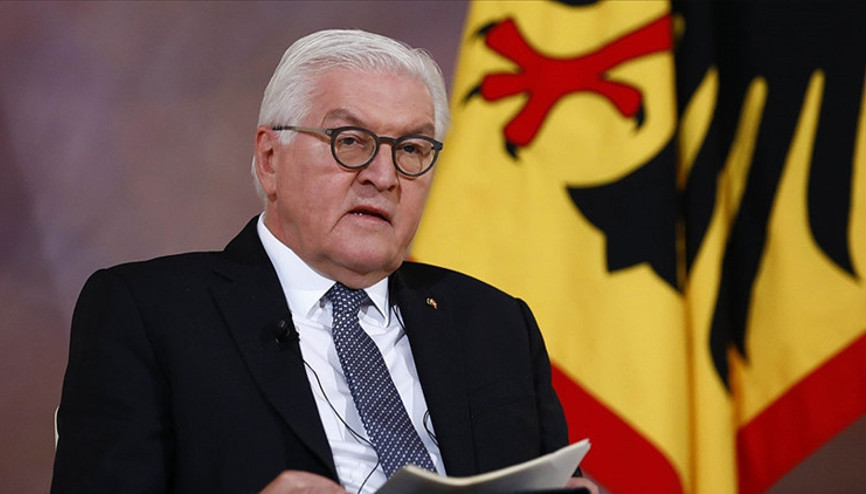 Almanya Cumhurbaşkanı Steinmeierden zorunlu askerliğe destek