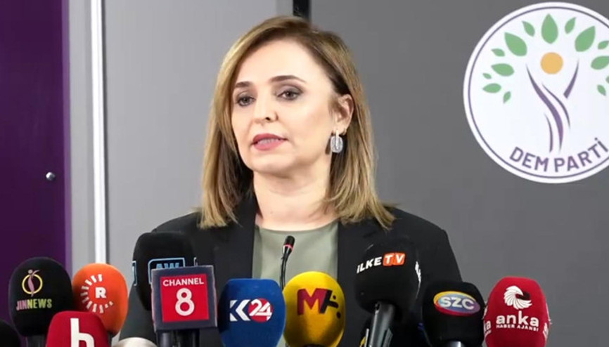 DEM Parti Sözcüsü Doğan: Beklentimiz, Öcalan ile görüşme kararının alınmasıdır DEM Parti Sözcüsü Doğan: Beklentimiz, Öcalan ile görüşme kararının alınmasıdır