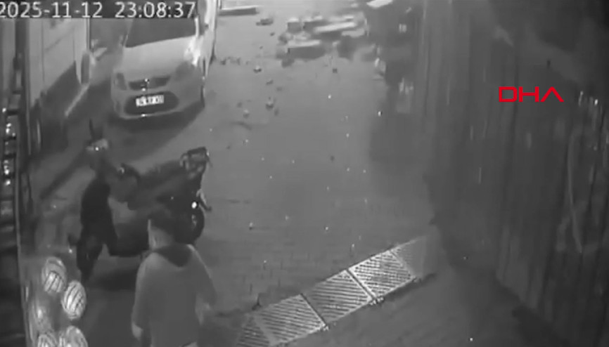 Kağıthanede 6 katlı binadaki patlamadan yeni görüntüler Kağıthanede 6 katlı binadaki patlamadan yeni görüntüler