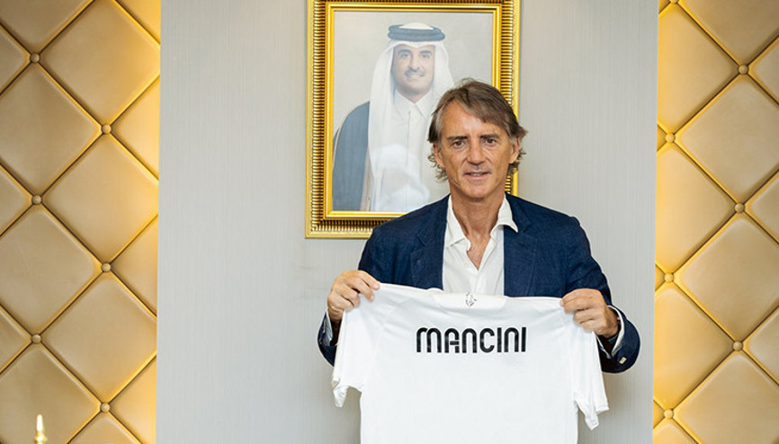 Galatasarayın eski hocası Roberto Mancininin yeni takımı resmen açıklandı