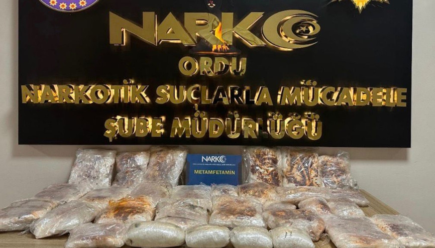 Ordu’da otomobilde 25 kilo uyuşturucu ele geçirildi 1 tutuklama