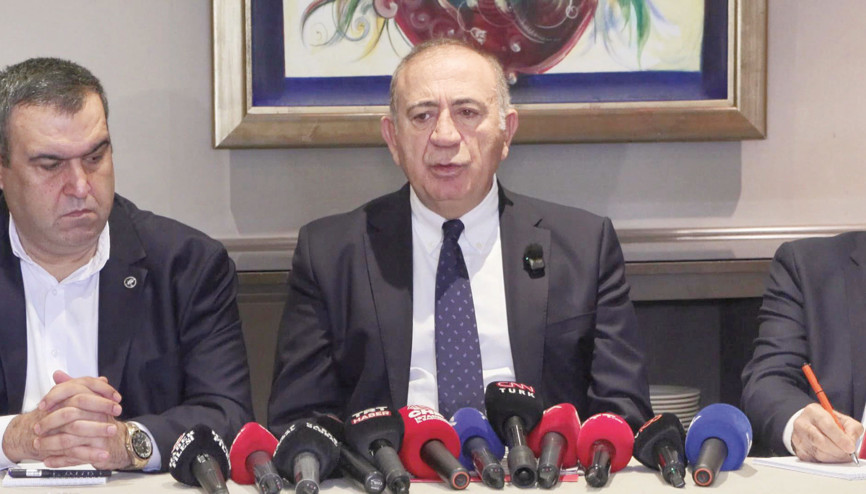 Gürsel Tekin: Mühür kimdeyse Süleyman odur