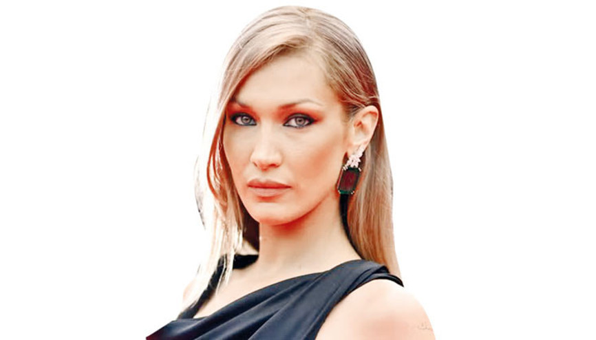 Bella Hadid’ten Ophelia dansı