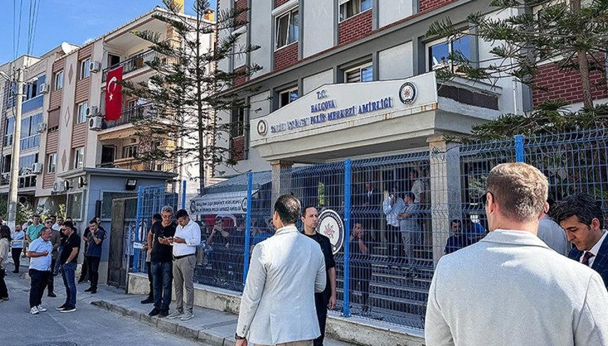 3 polisimiz şehit edilmişti İzmirdeki terör saldırısında 2 kişi gözaltına alındı