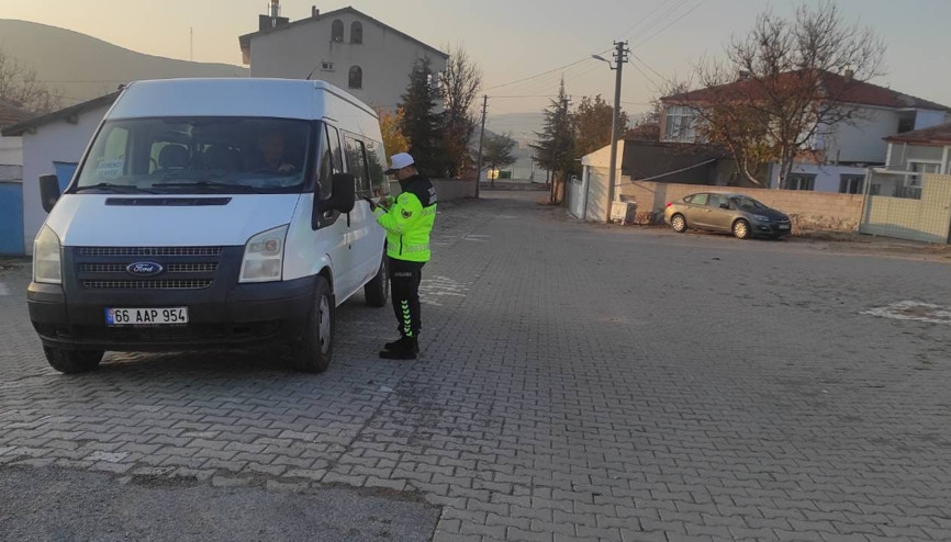 Yozgatta jandarma okul servislerini denetledi