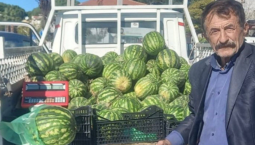 Kentte havaların sıcak olması sevindirdi Karpuz, tezgahlardan inmedi
