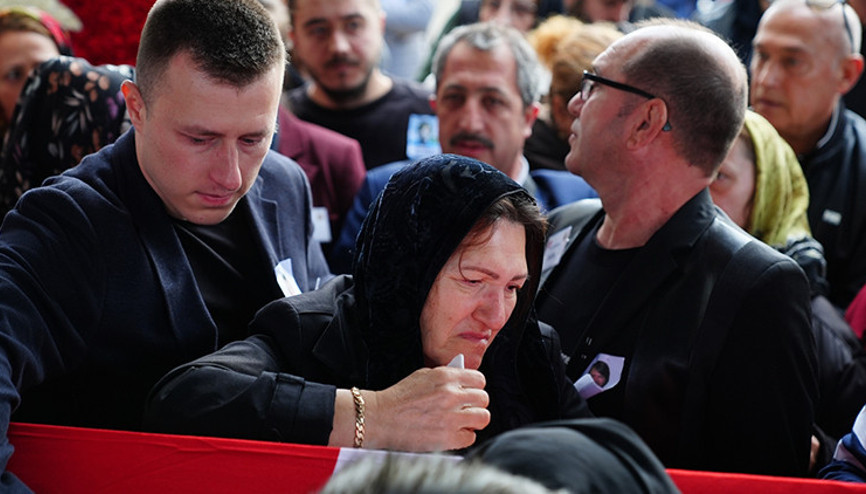 Hırvatistanda düşen yangın uçağında şehit olan Pilot Bahara son veda