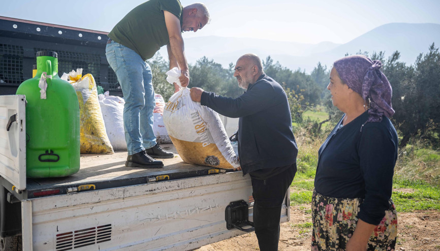 Bornova Belediyesinden üreticiye  destek