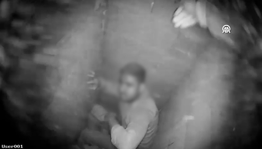 Havalandırma boşluğunda nefes kesen kurtarma operasyonu