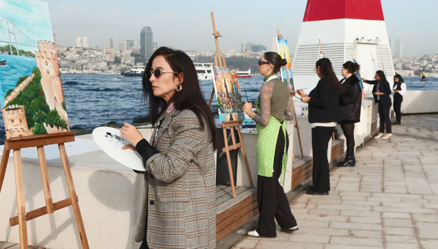 30 öğretmen Kız Kulesinden İstanbulu resmetti