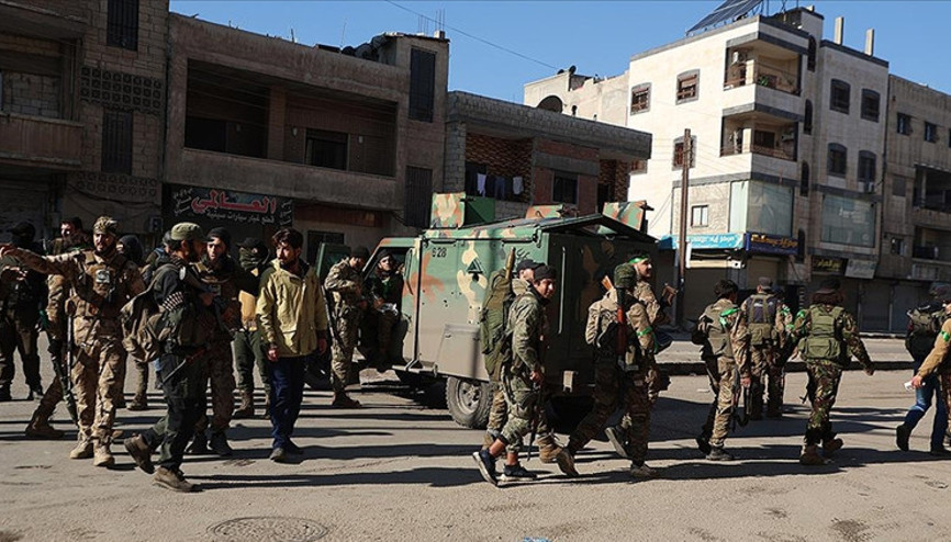 Suriyenin Humus ilinde sokağa çıkma yasağı ilan edildi