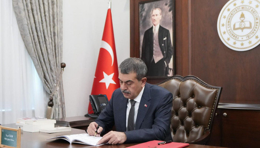 Bakan Tekin’den öğretmenlere üç ayrı mektup