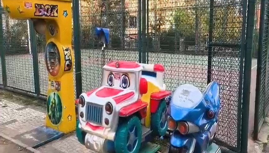 Bağcılarda elektrikli oyuncaklara binen 5 çocuk akıma kapıldı