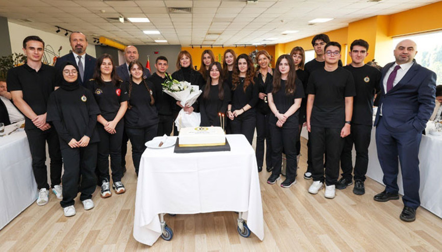 Demirören Medya ve Teknoloji MTAL’de Öğretmenler Günü etkinliği Demirören Medya ve Teknoloji MTAL’de Öğretmenler Günü etkinliği