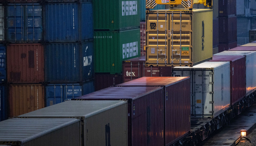 Konteynerde dört gün mahsur kaldı