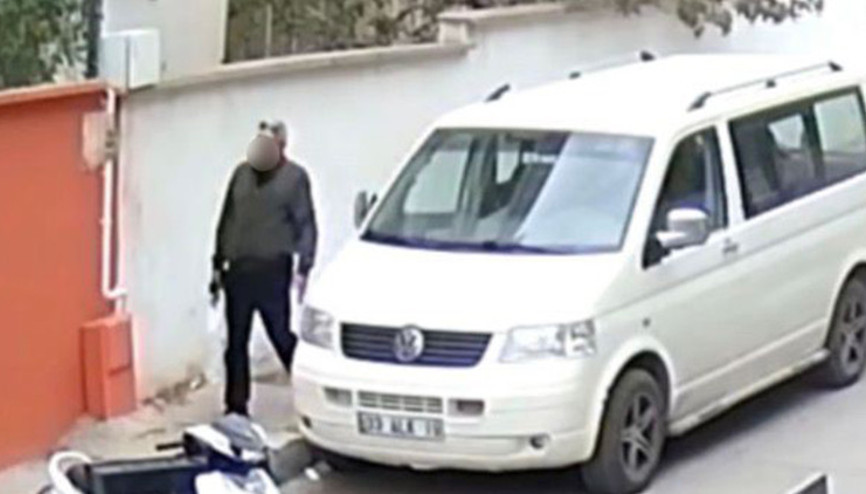 Katilin geldiği anlar kamerada Öldürüp olay yerinden kaçtı