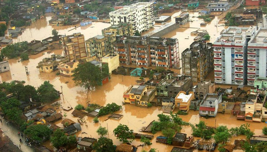 Taylandda sel felaketi 2,1 milyon kişiyi etkiledi Taylandda sel felaketi 2,1 milyon kişiyi etkiledi