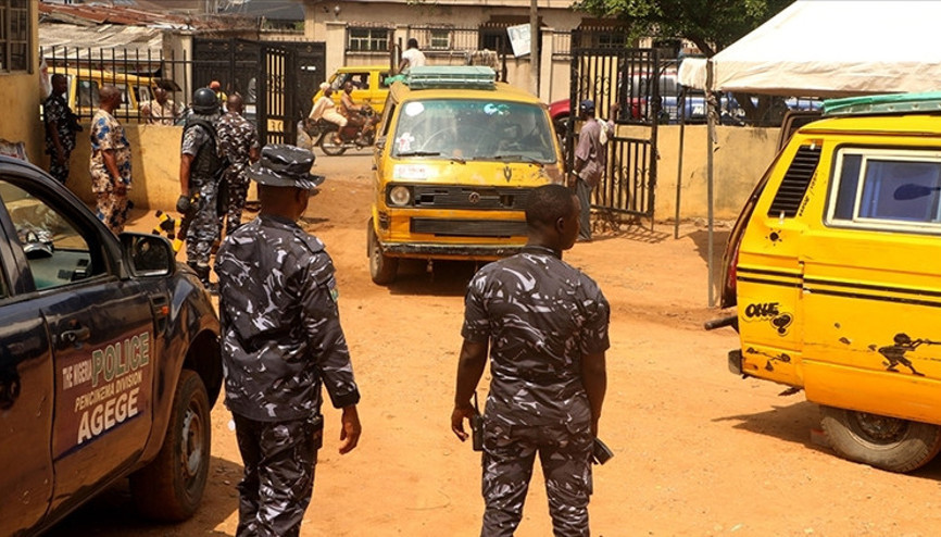 Nijeryada köy baskını: Kadın ve çocuklarında aralarında bulunduğu 11 kişi kaçırıldı Nijeryada köy baskını: Kadın ve çocuklarında aralarında bulunduğu 11 kişi kaçırıldı