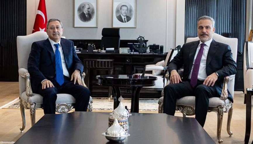 Dışişleri Bakanı Hakan Fidan Azerbaycan temsilcisi ile görüştü Dışişleri Bakanı Hakan Fidan Azerbaycan temsilcisi ile görüştü