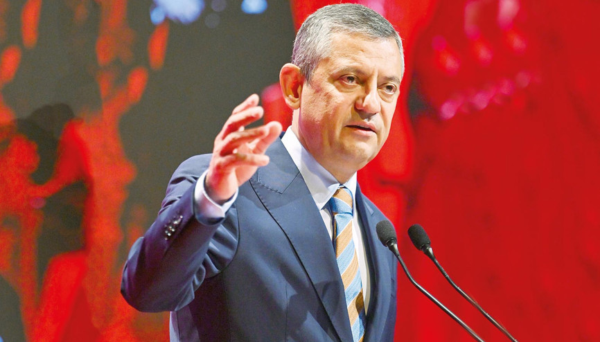 CHP’de kurultay hazırlığı başladı... Özel’den ‘anahtar liste’ mesaisi