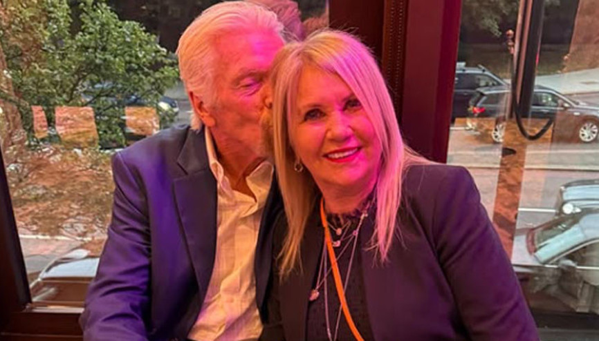 Ünlü iş insanının acı günü: 50 yıllık büyük aşkını kaybetti... Gördüğü ilk anda ona tutulmuştu