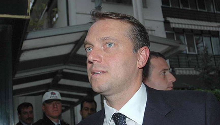 Cem Uzan’ın Paris’teki gizli kasasına TMSF el koydu