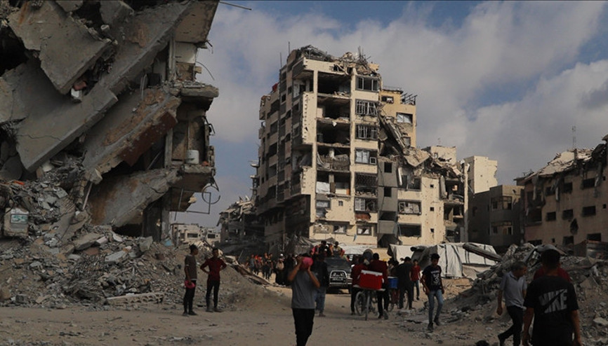 İsrailin Gazzeye saldırılarında 10 kişi öldürüldü