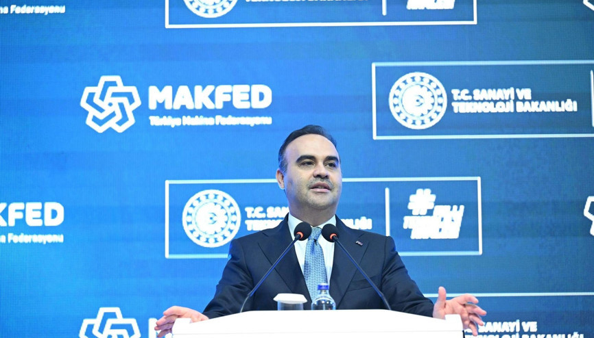 Bakan Kacır, makine ihracatının 28 milyar doların üzerine çıktığını açıkladı Bakan Kacır, makine ihracatının 28 milyar doların üzerine çıktığını açıkladı