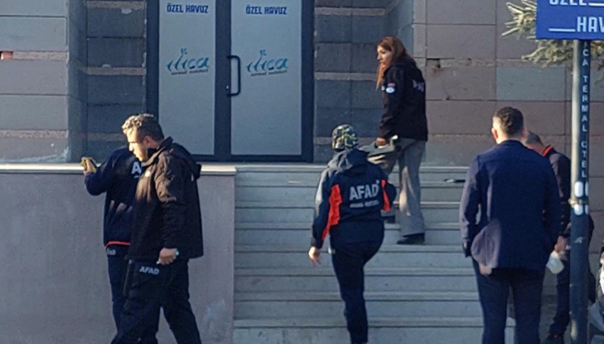 Okulda sülfür gazı alarmı: Eğitime ara verildi