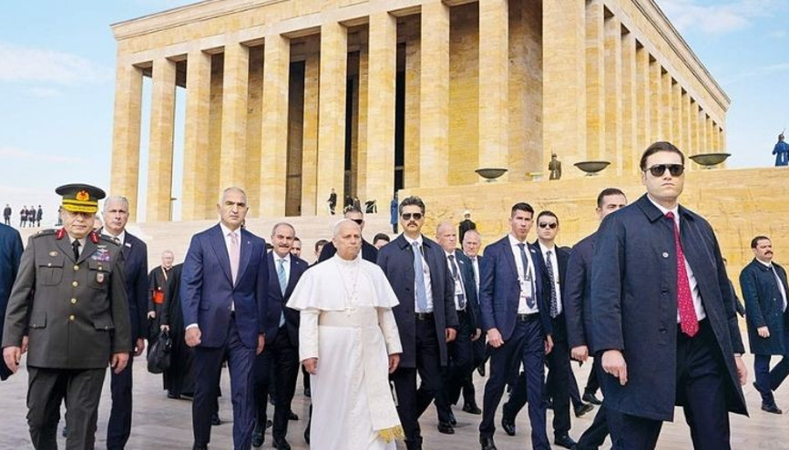 Papa Türkiyede... Cumhurbaşkanı Erdoğan ve Papa 14. Leo’dan dünyaya barış mesajları