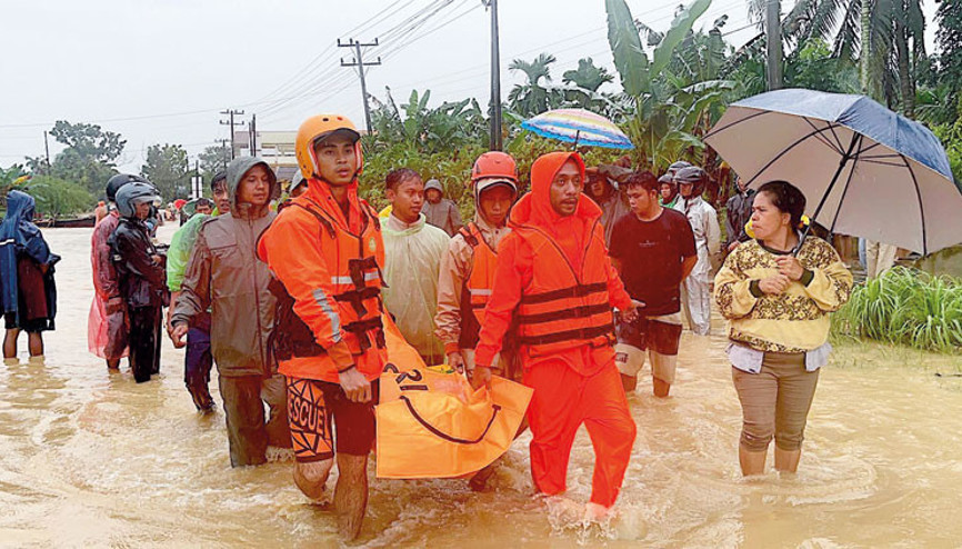 Güney Asya’yı sel vurdu: 535 ölü