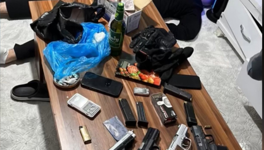 İstanbul - Sarıyer’de rezidanstaki daireye operasyon: Uyuşturucu ve silah çıktı; 2 şüpheli tutuklandı