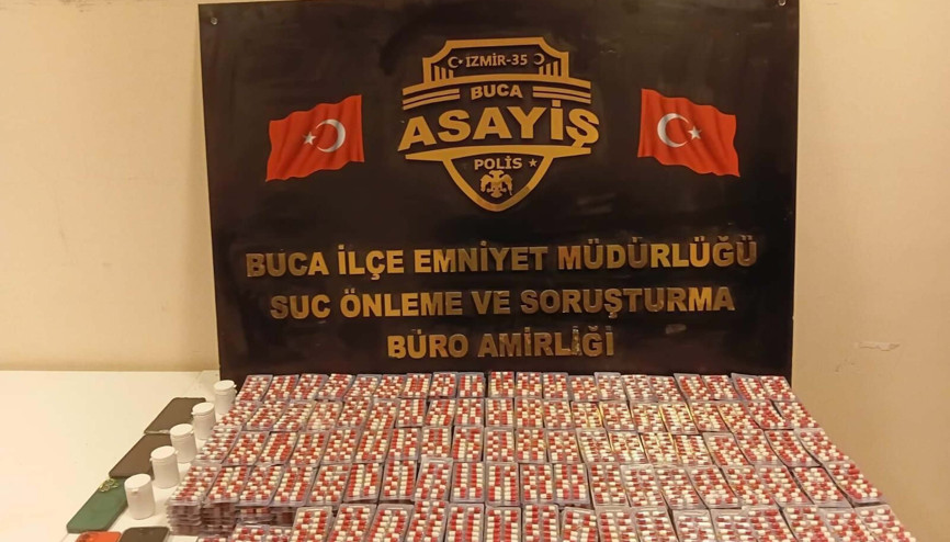 Bucada 11 bin 296 sentetik hap ele geçirildi Bucada 11 bin 296 sentetik hap ele geçirildi