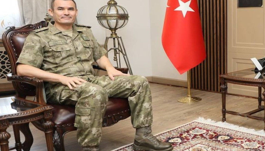 Makam aracıyla insan kaçakçılığı yapan eski tuğgeneralin cezası kesinleşti