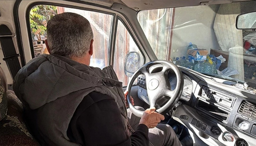 Kestiği cezayı şehit babasına iade etti