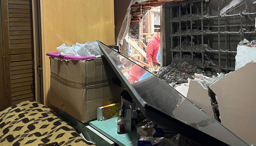 Zili çalıp haber verdiler: Yatak odasındaki manzarayla şaşkına döndü