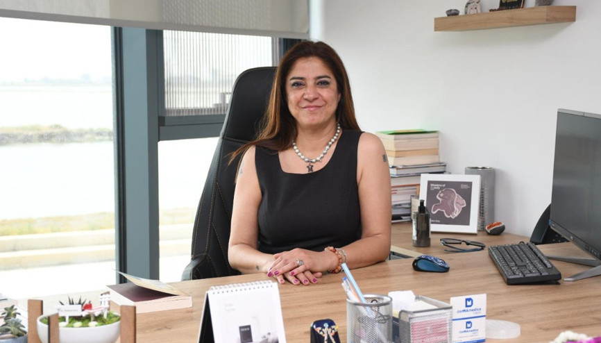 Lip Lift uygulamasıyla daha kalkık ve genç görünümlü dudaklar