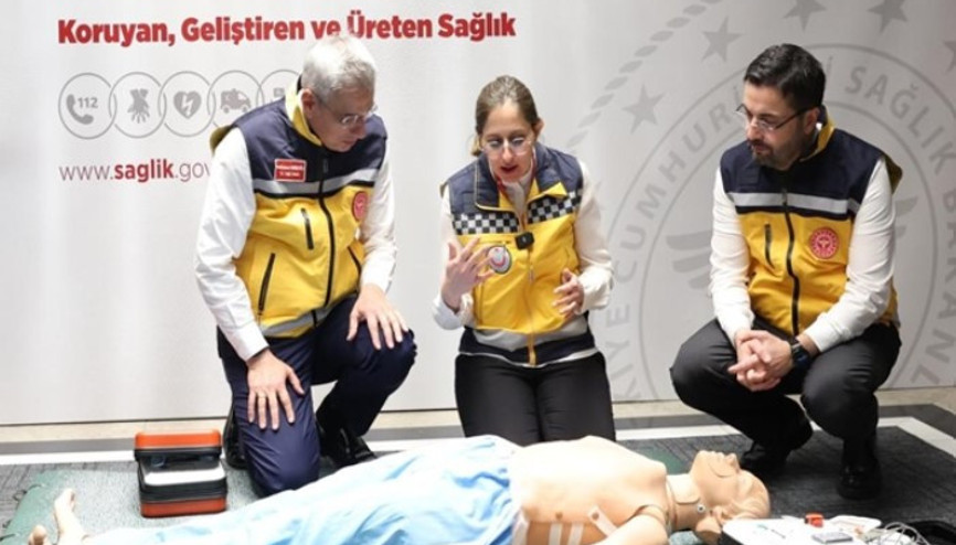 Havaalanları ve AVMlere kalp rahatsızlığı geçirenler için otomatik şok cihazı geliyor