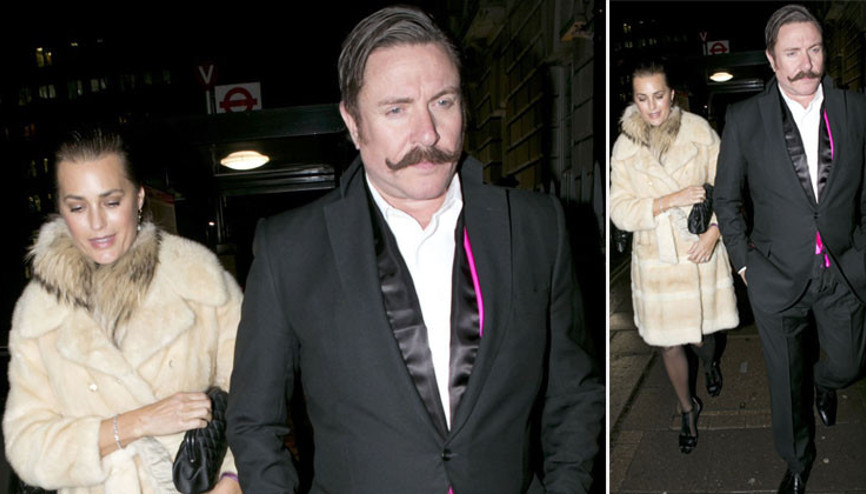 Önce fotoğrafını görüp güzelliğine vuruldu .. Sonra onu evinin ve kalbinin sultanı yaptı... 40 yıllık evli ünlü çiftin yeni torun sevinci