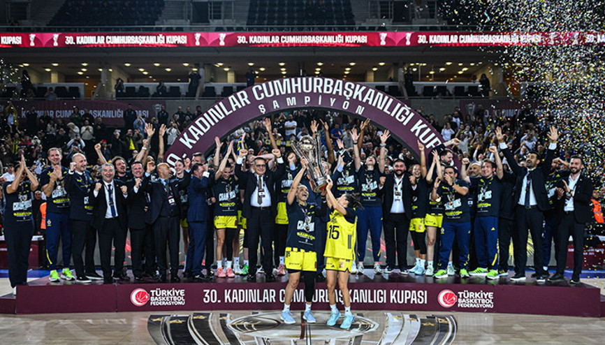 Fenerbahçe, Cumhurbaşkanlığı Kupasını 14. kez müzesine götürdü