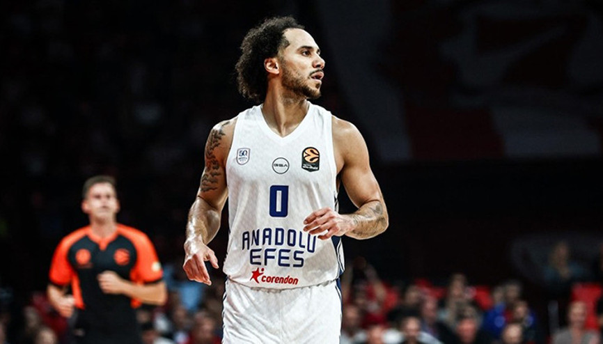 Anadolu Efeste Shane Larkin ameliyat edildi