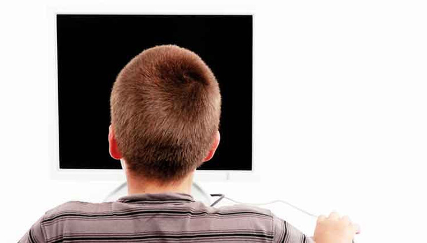 15 yaş altına dijital fren... Sosyal medyaya ‘İngiltere modeli’ önerisi