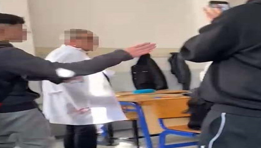 Öğrencilerin alay ettiği görüntülerle gündeme gelen öğretmen: Hepsini çok seviyorum Öğrencilerin alay ettiği görüntülerle gündeme gelen öğretmen: Hepsini çok seviyorum